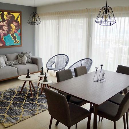 Metropolitan Suites Zapopan Eksteriør billede