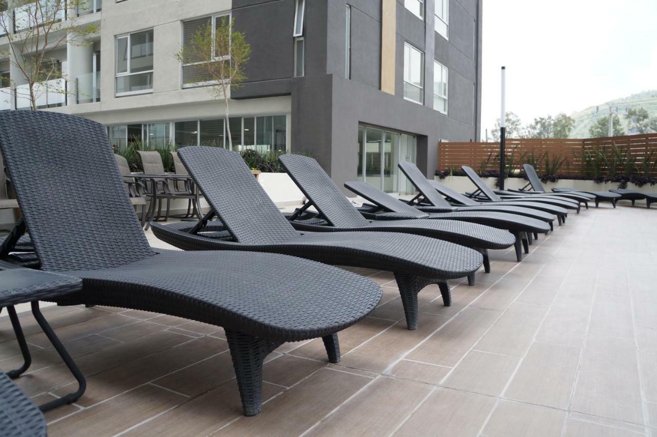 Metropolitan Suites Zapopan Eksteriør billede