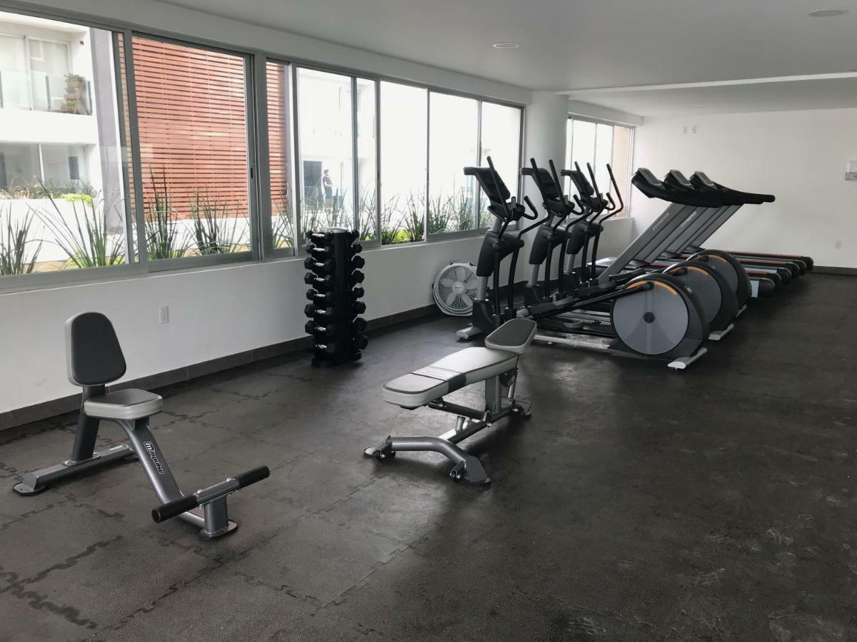 Metropolitan Suites Zapopan Eksteriør billede